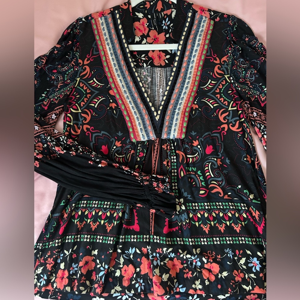 Anthropologie Floral Stephanie Long Sleeve Blouse, size extra small